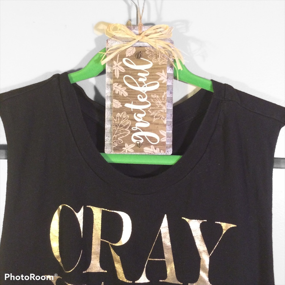 Crop sleeveless top - Picture 2 of 2